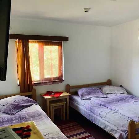 Casa Maria Izvorul Muresului Konukevi Izvoru Mureşului
