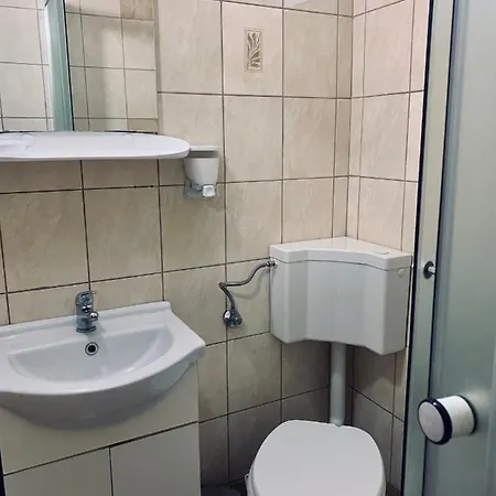 Konukevi Casa Maria Izvorul Muresului 2*